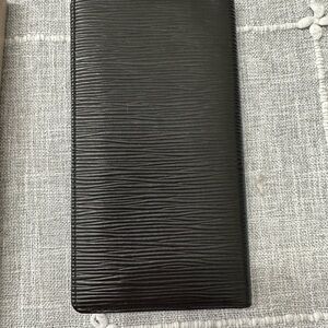 Louis Vuitton Epi  Black Textured  Wallet